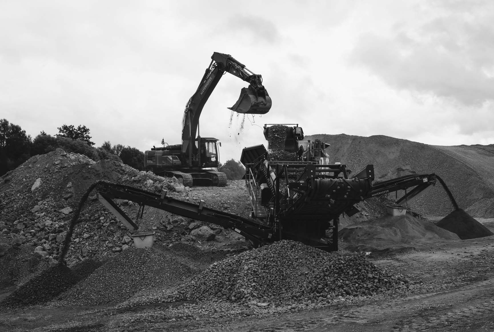 Baustelle mit Maschinen