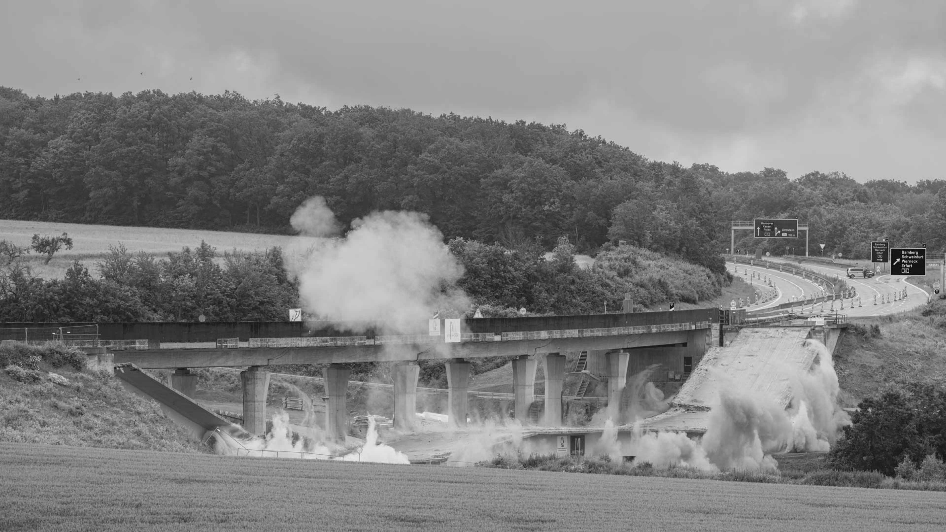 alex sprengung-bruecke